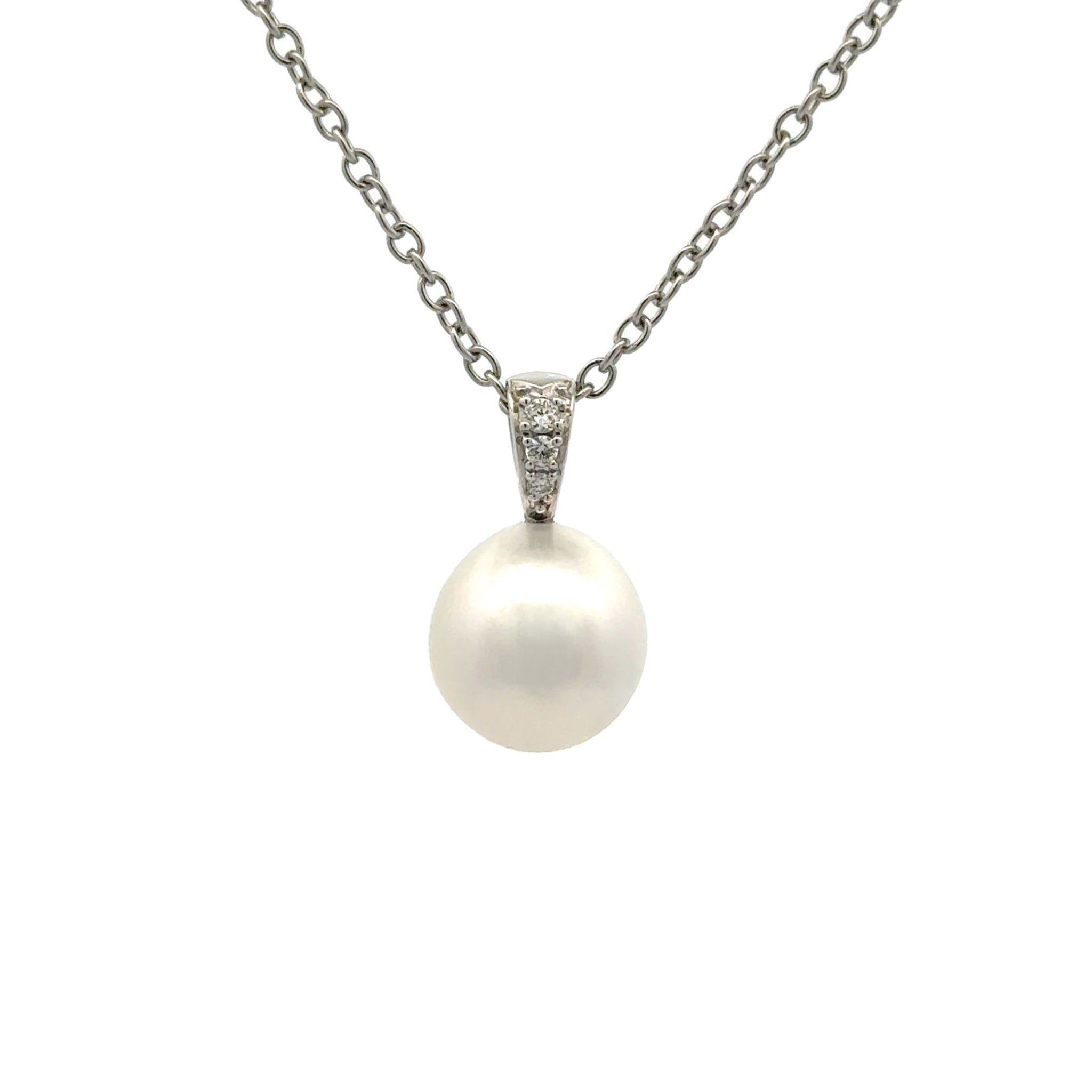 18K White Gold Australian South Sea 10-11mm Cultured Pearl and Diamond Pendant