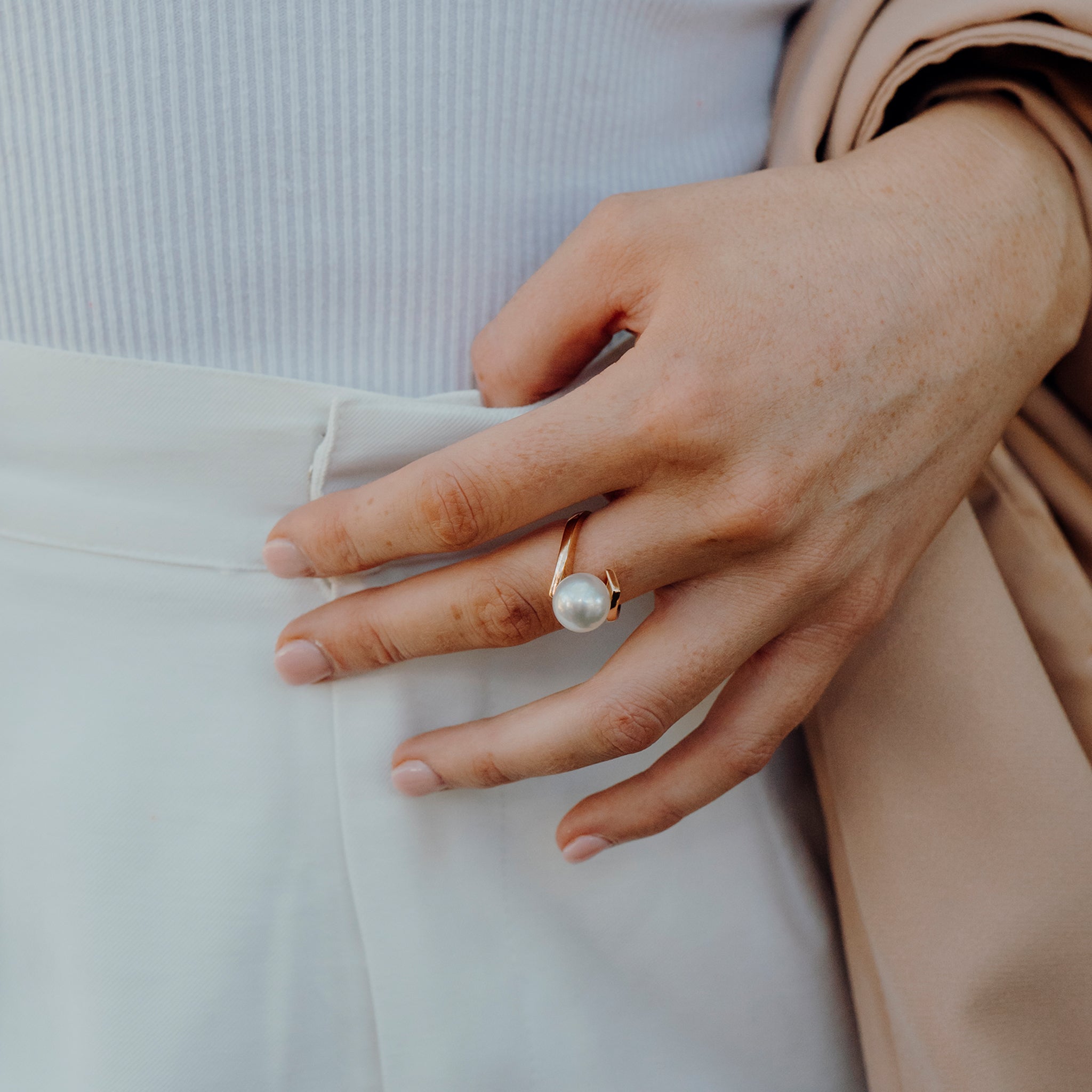 18K Rose Gold Australian South Sea Cultured 10 - 11mm Pearl Ring