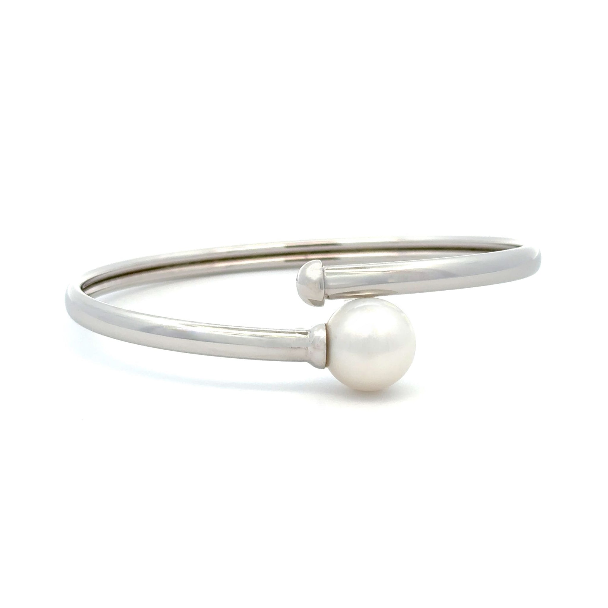 18K White Gold Australian South Sea Cultured 11-12mm Pearl Bangle 60mm