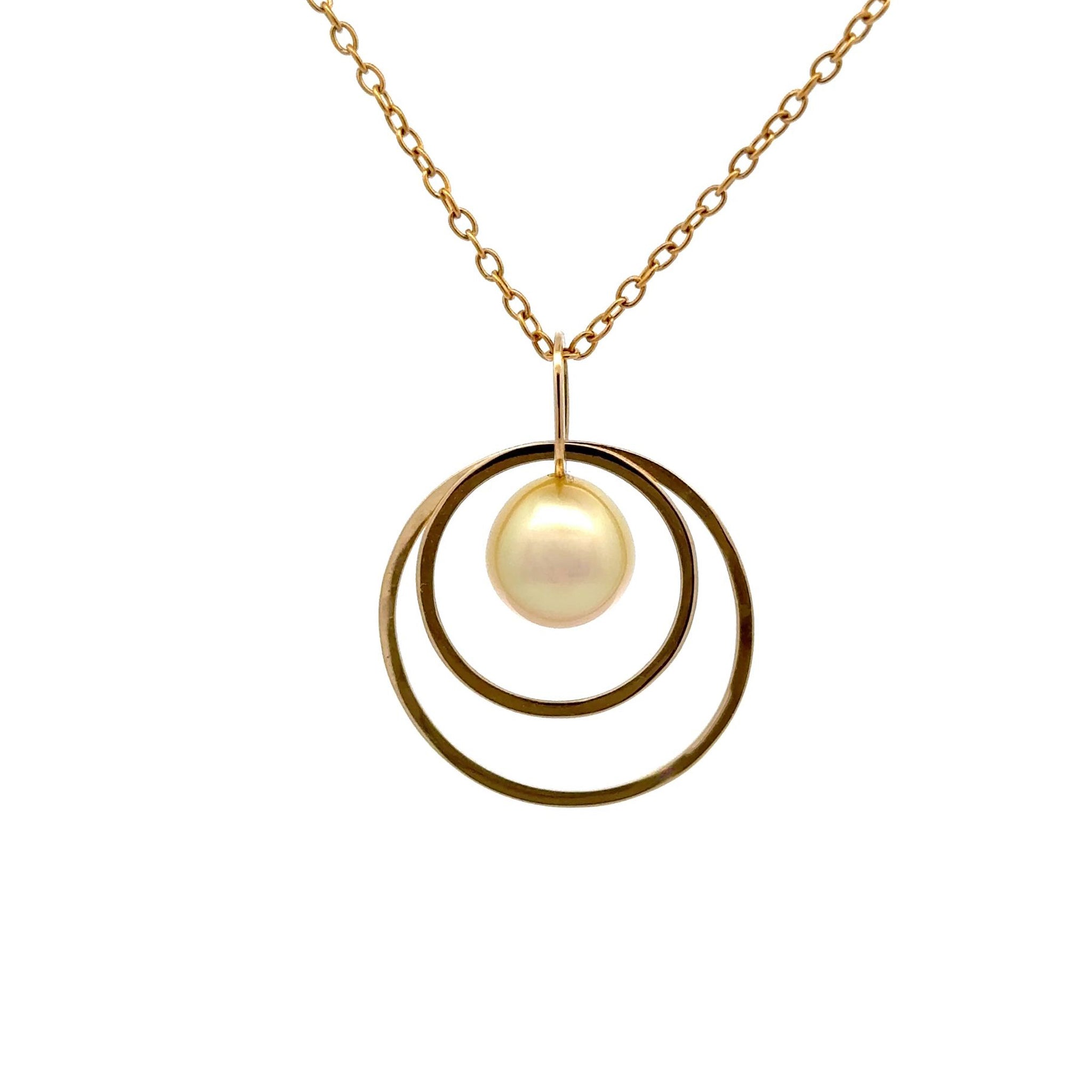 9K Yellow Gold South Sea Cultured 9 - 10mm Pearl Pendant