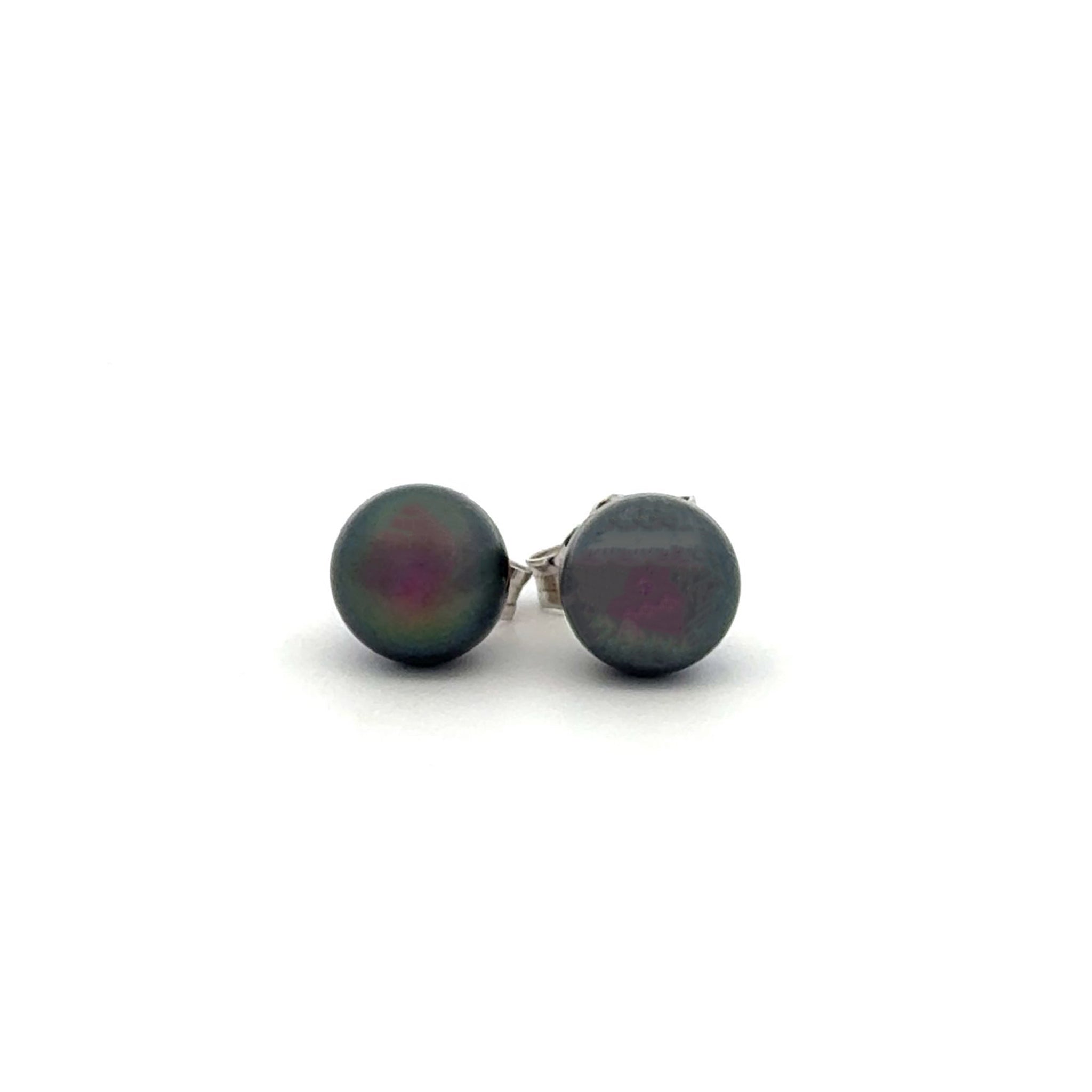 Sterling Silver Freshwater Black 6-7 mm Pearl Stud Earrings.