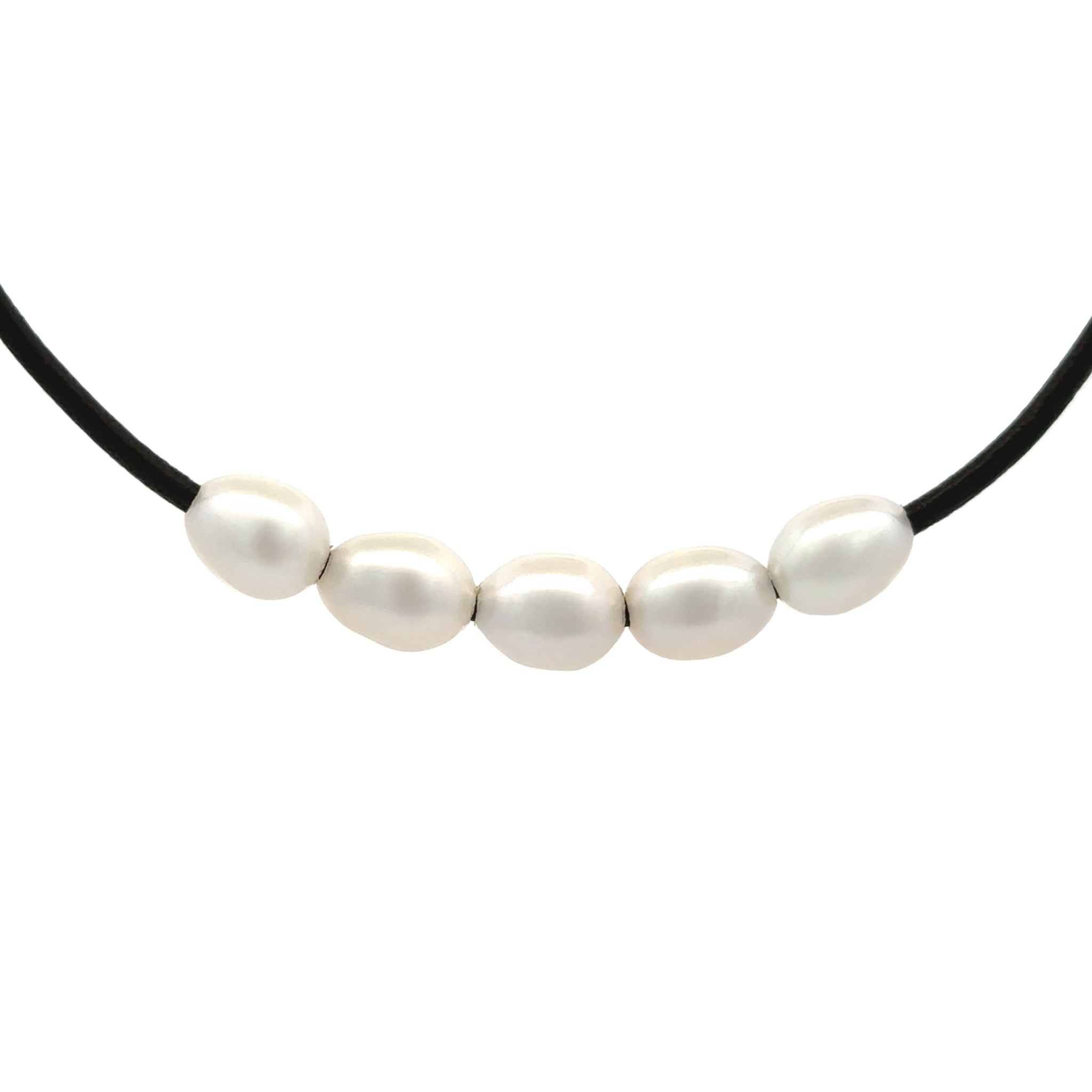 Freshwater Pearl Leather Necklace