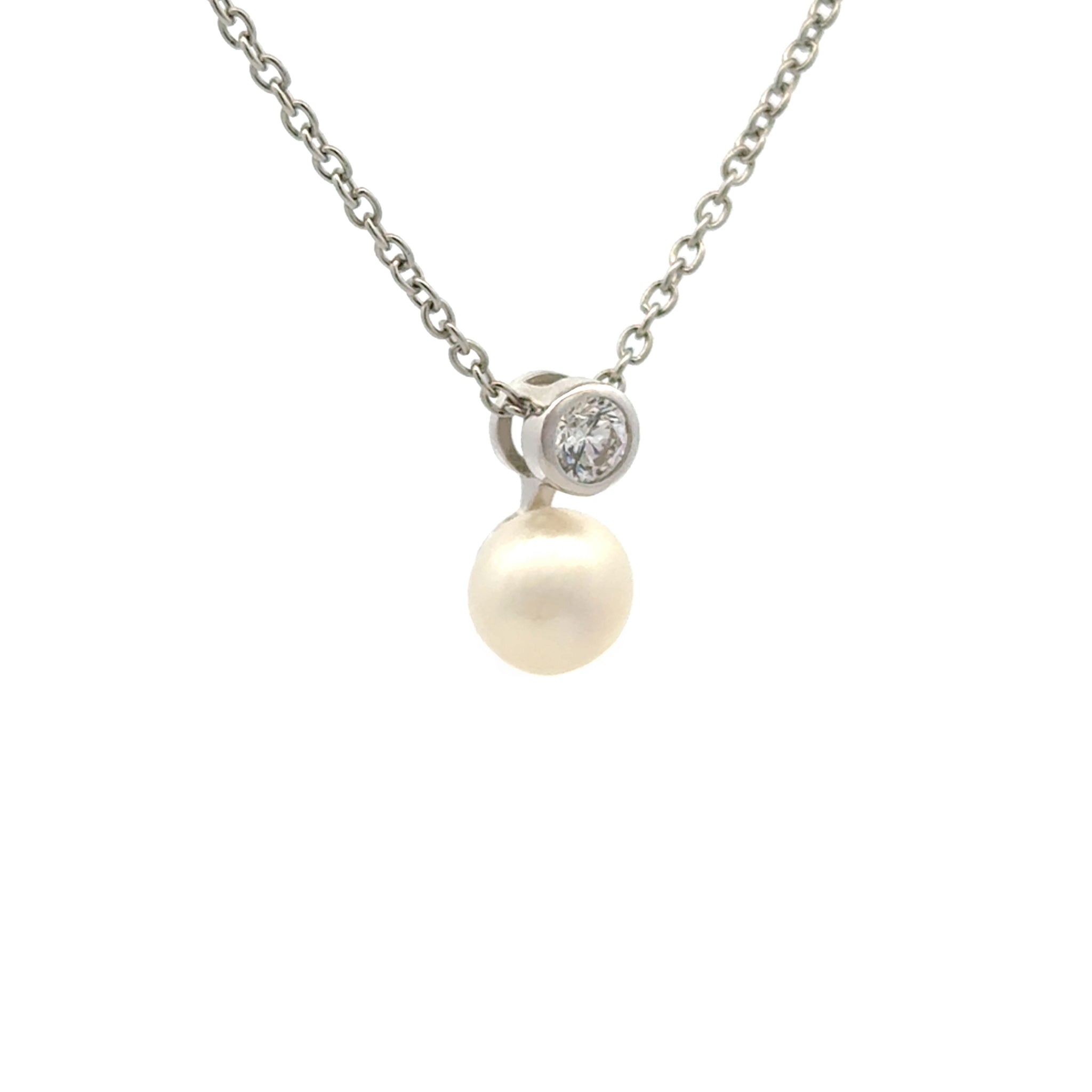 Sterling Silver White 7-8mm Freshwater Pearl & Swarovski Crystal Pendant