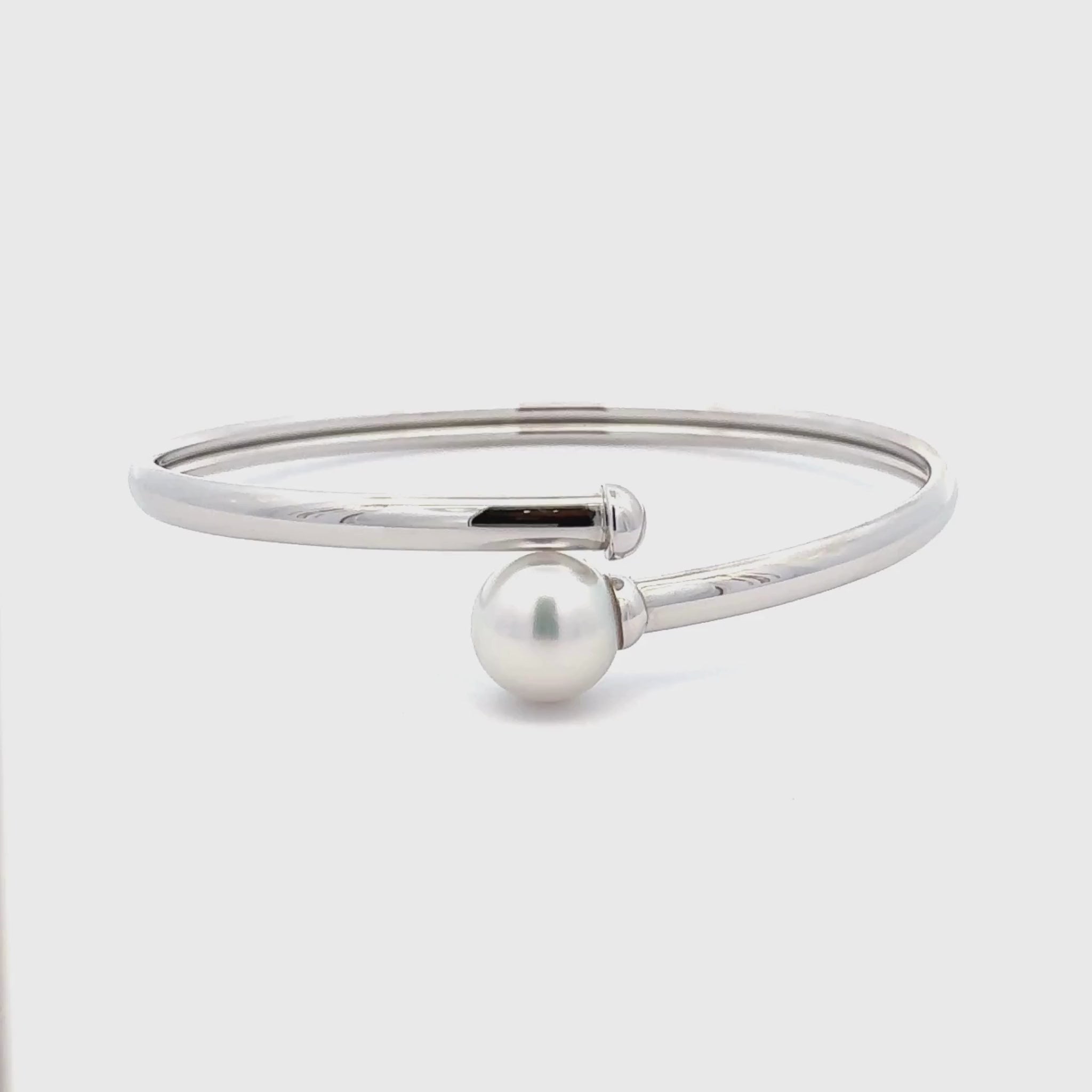 18K White Gold Australian South Sea Cultured 11-12mm Pearl Bangle