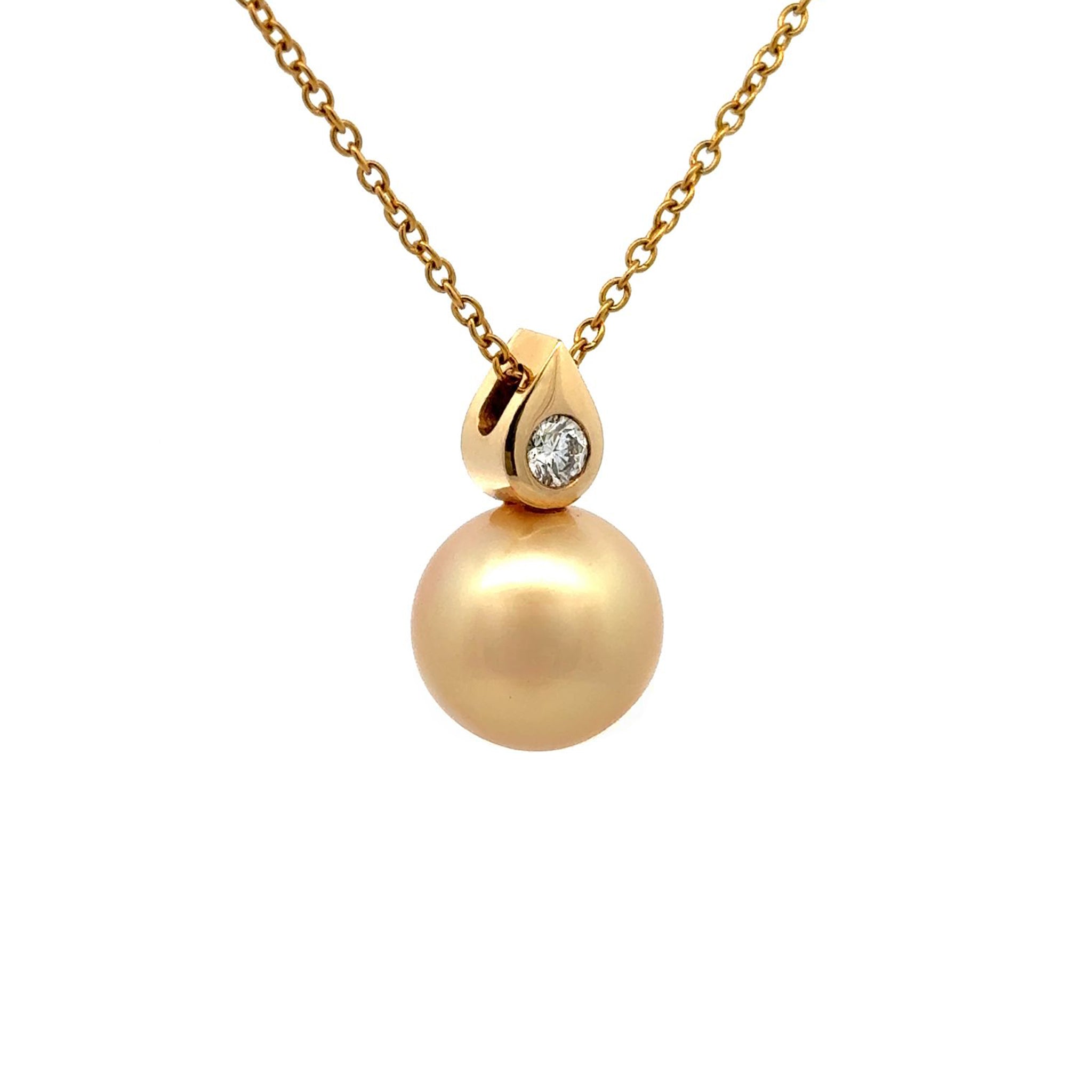 18K Yellow Gold South Sea Cultured 13-14mm Diamond Pearl Pendant