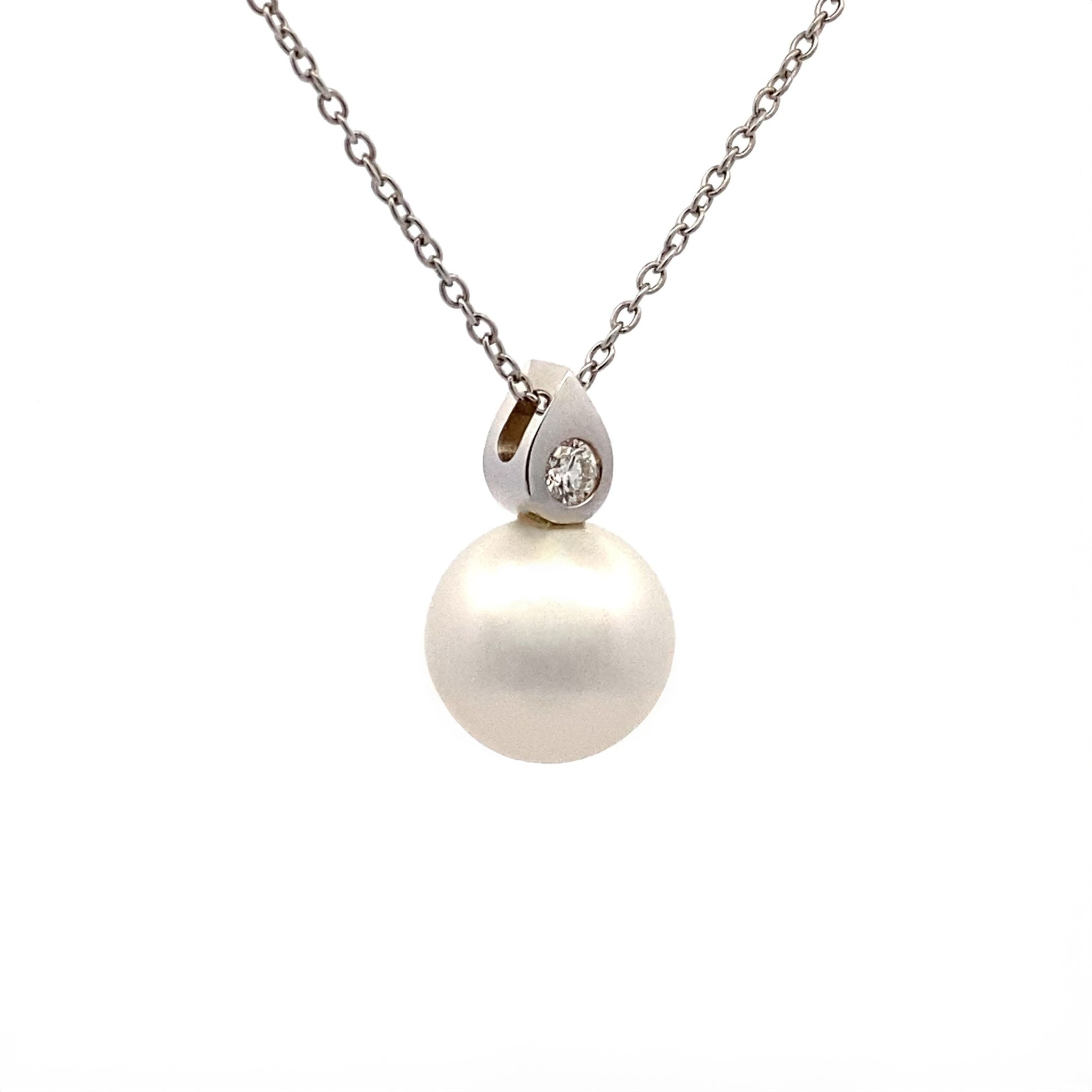 18K White Gold Australian South Sea 14-15mm Cultured Pearl and Diamond Pendant