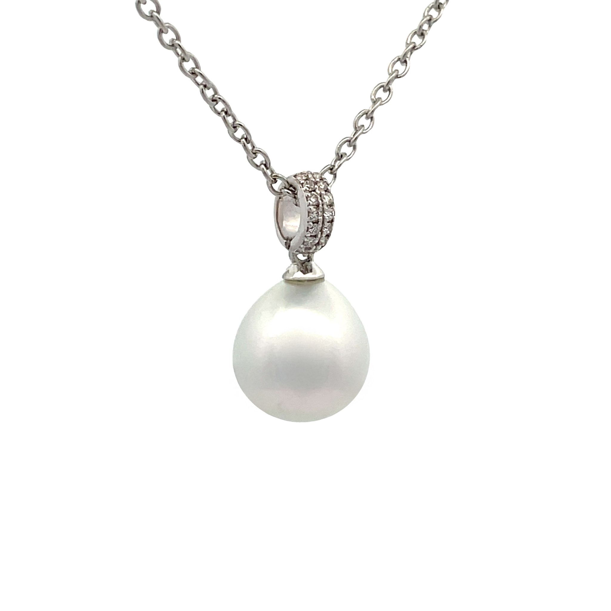 18K White Gold Australian South Sea Cultured 10 -11mm Pearl and Diamond Pendant