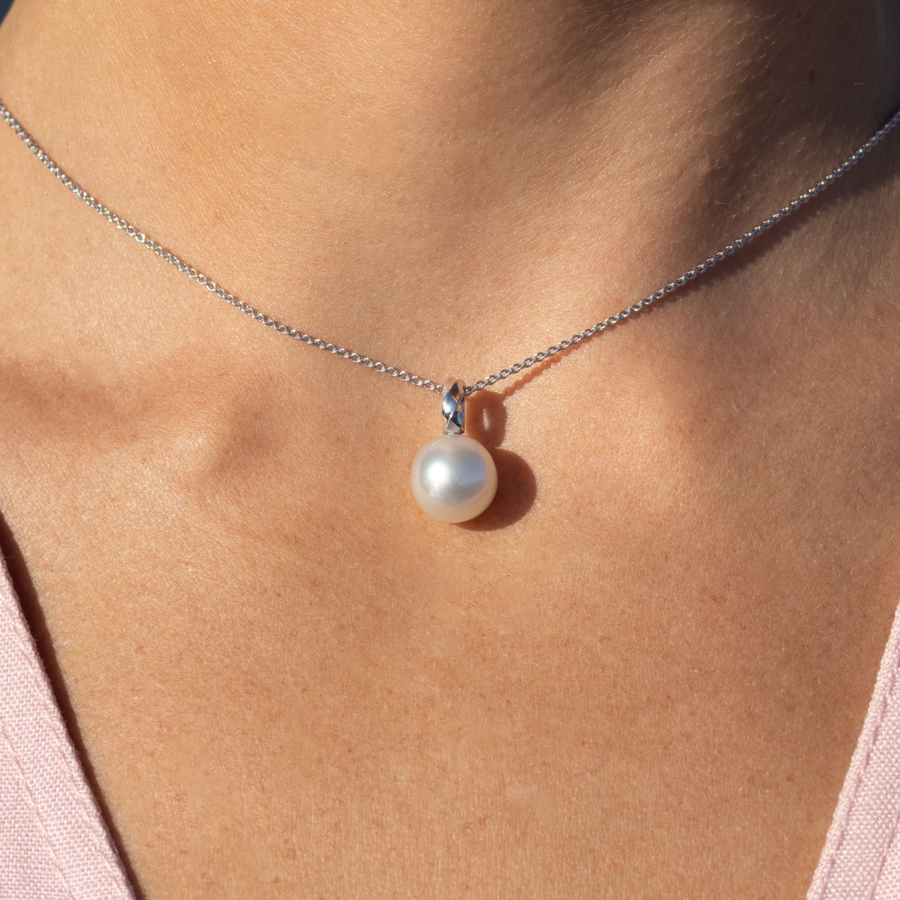 9K White Gold Australian South Sea 11-12mm Cultured Pearl Pendant