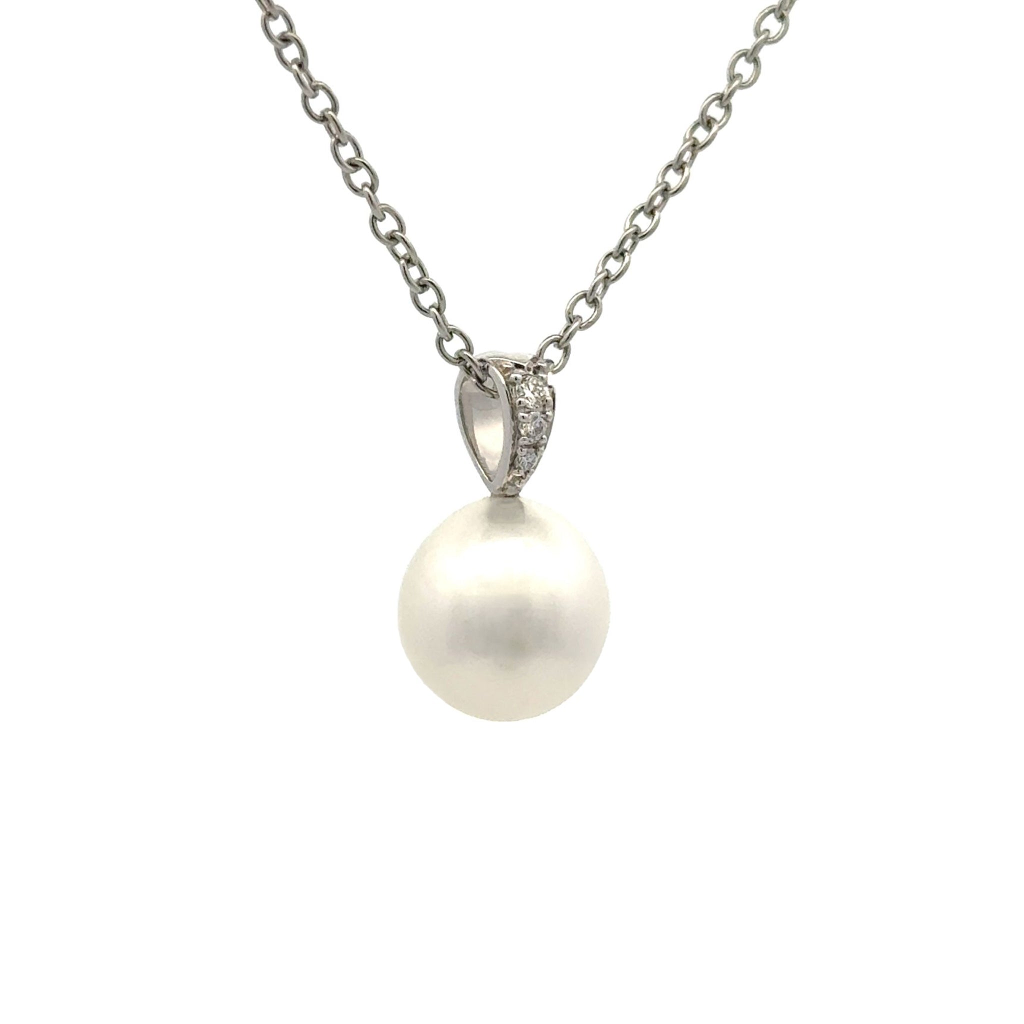 18K White Gold Australian South Sea 10-11mm Cultured Pearl and Diamond Pendant