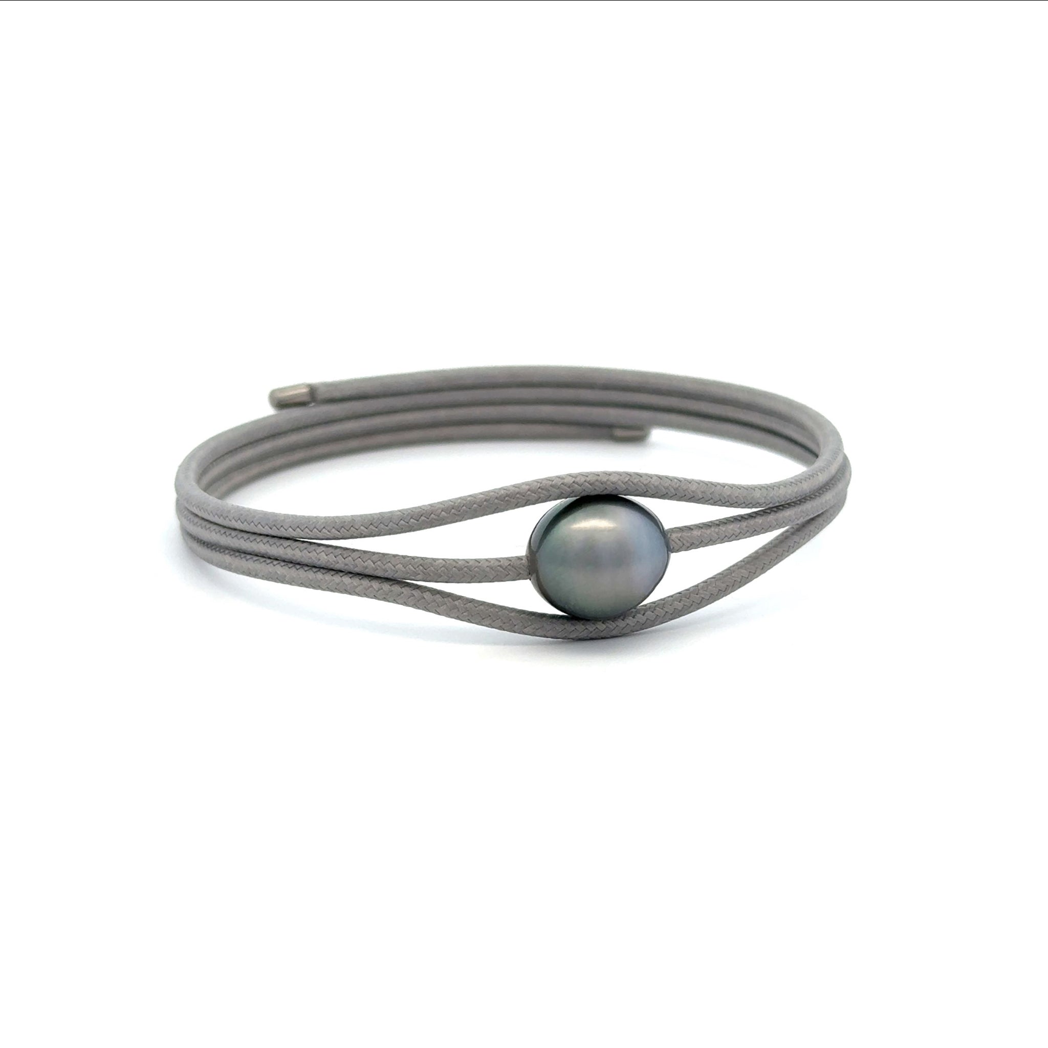 Bracciale magnetico in acciaio inossidabile con perle coltivate di Tahiti da 10-11 mm, grigio con estremità argentate