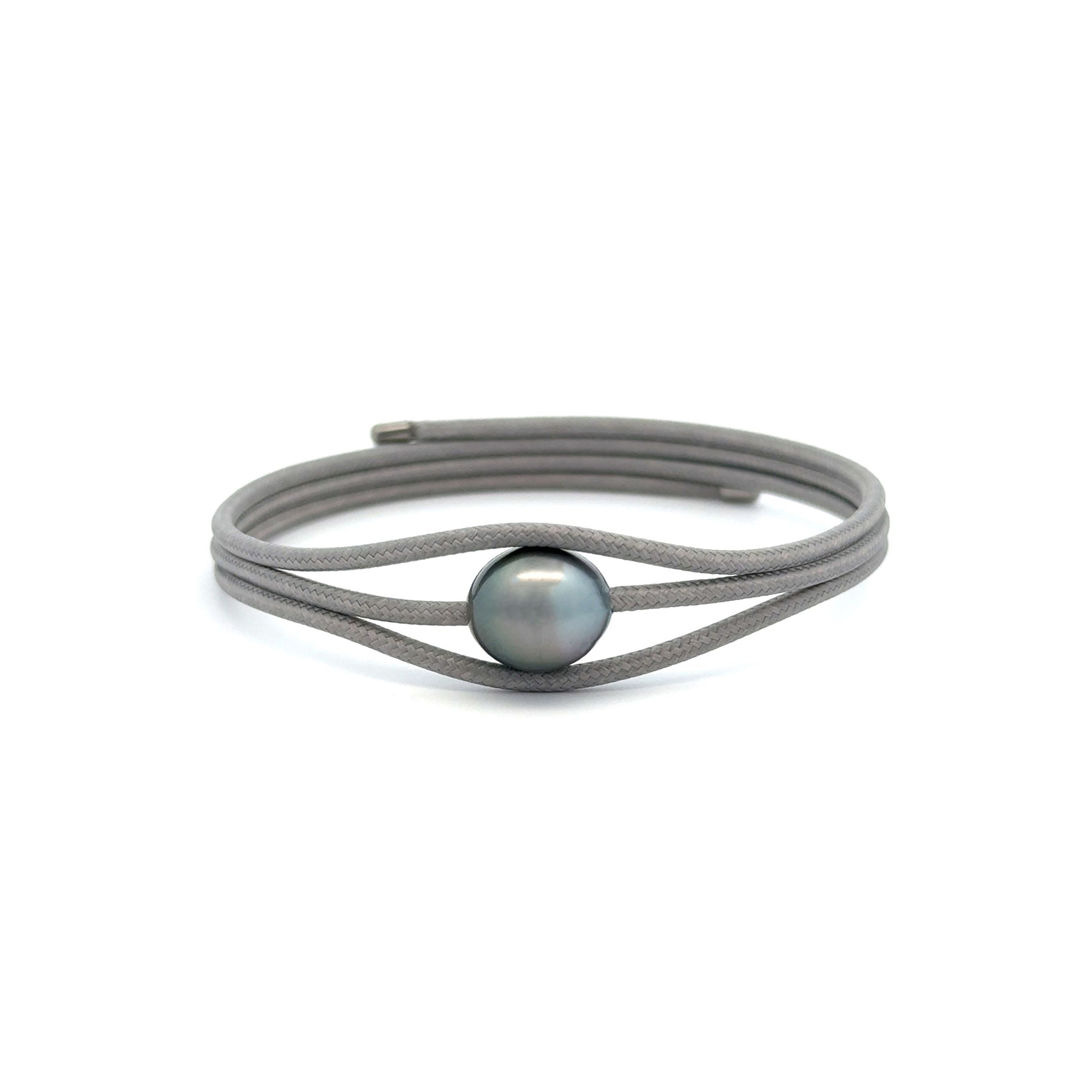 Bracciale magnetico in acciaio inossidabile con perle coltivate di Tahiti da 10-11 mm, grigio con estremità argentate