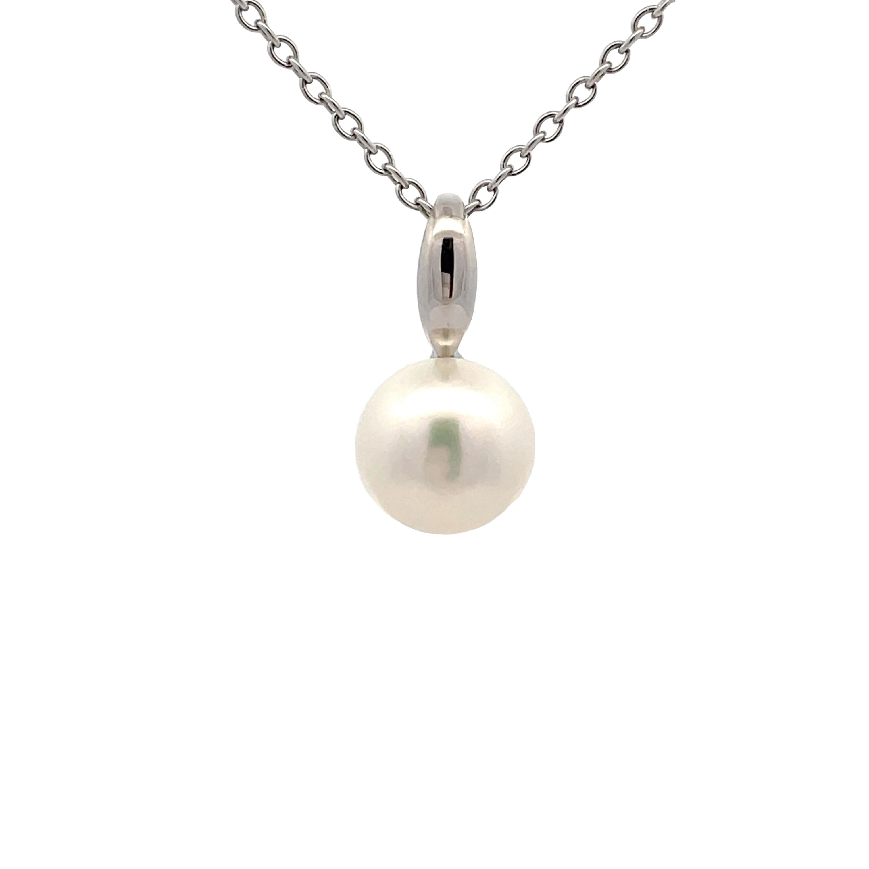 Sterling Silver Freshwater 10-11 mm White Pearl Pendant