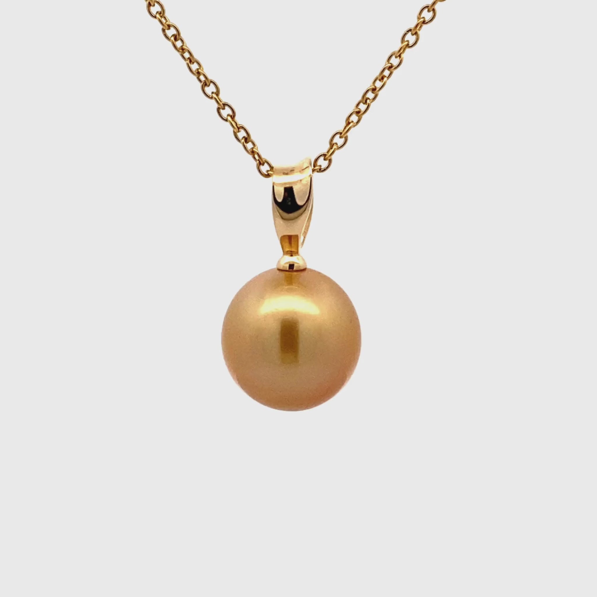 18K Yellow Gold South Sea 13-14mm Cultured Pearl Pendant