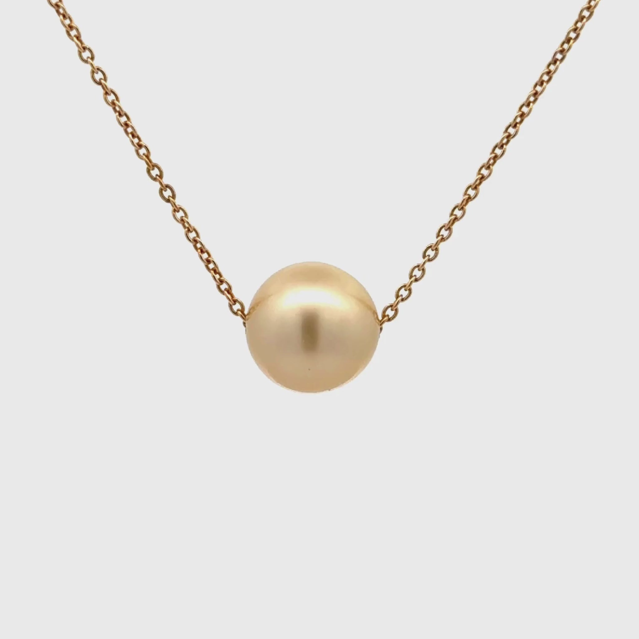 9K Yellow Gold South Sea Cultured 10-11mm 40cm Pearl Necklace. 