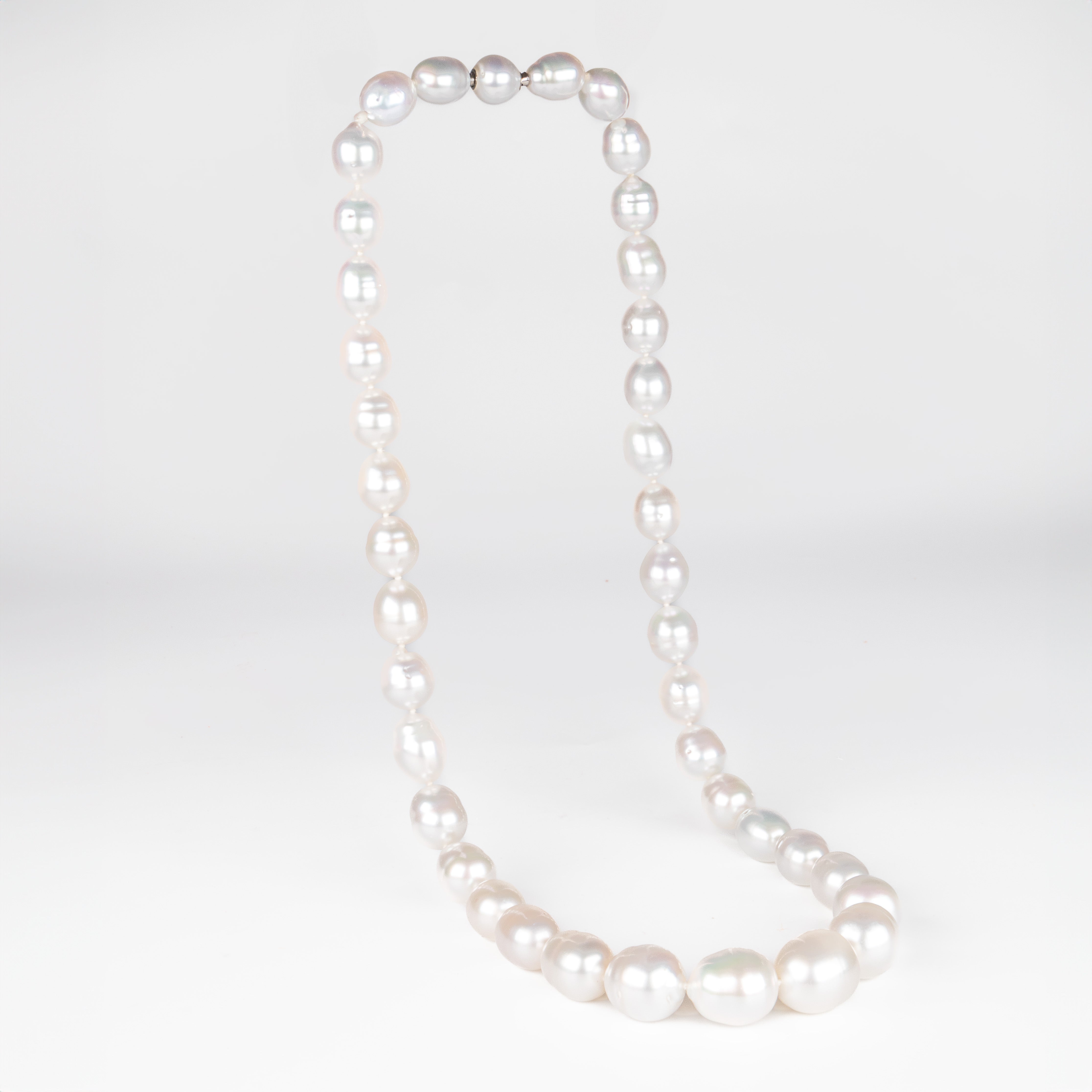 Australian South Sea 48cm Cultured Pearl Strand