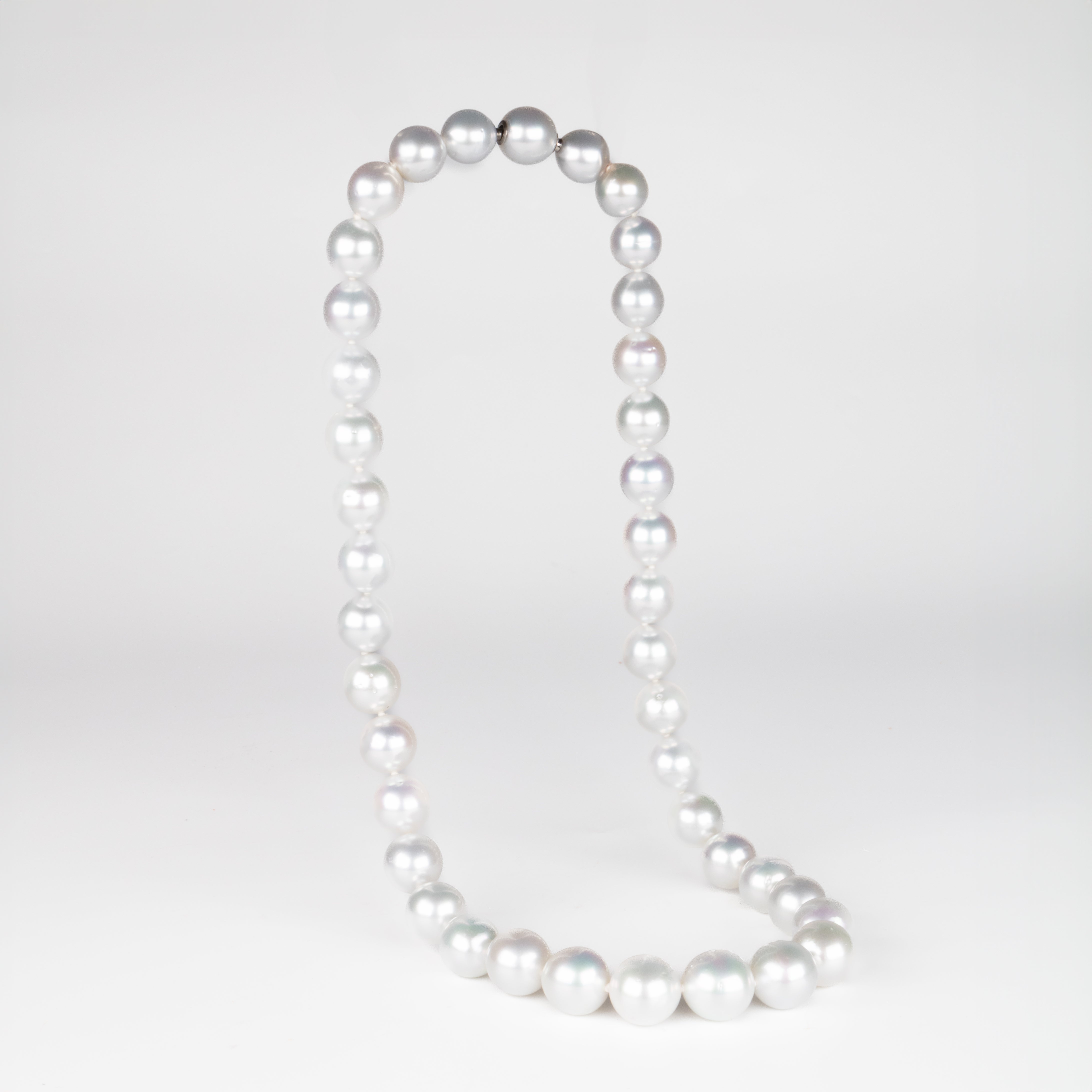 Australian South Sea 46cm Cultured Pearl Strand