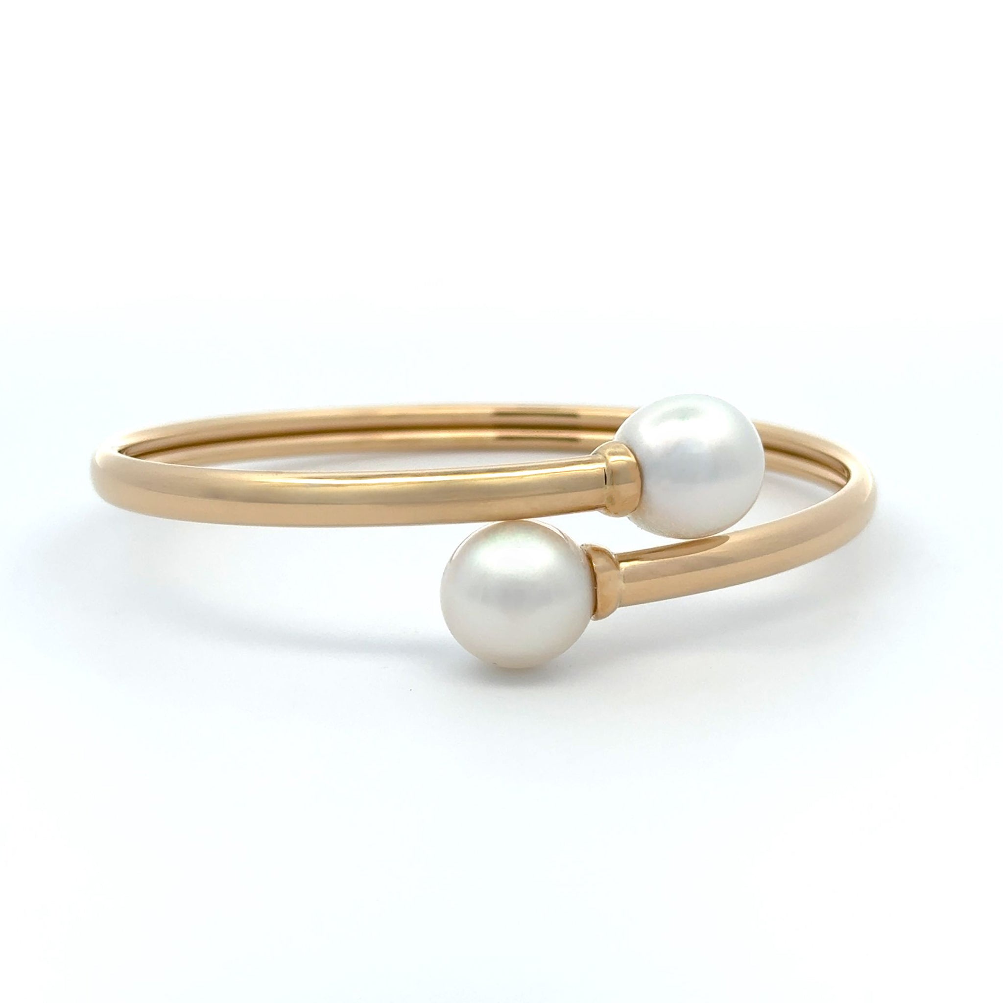 18K Yellow Gold Australian South Sea 10-11mm Cultured Pearl Bangle