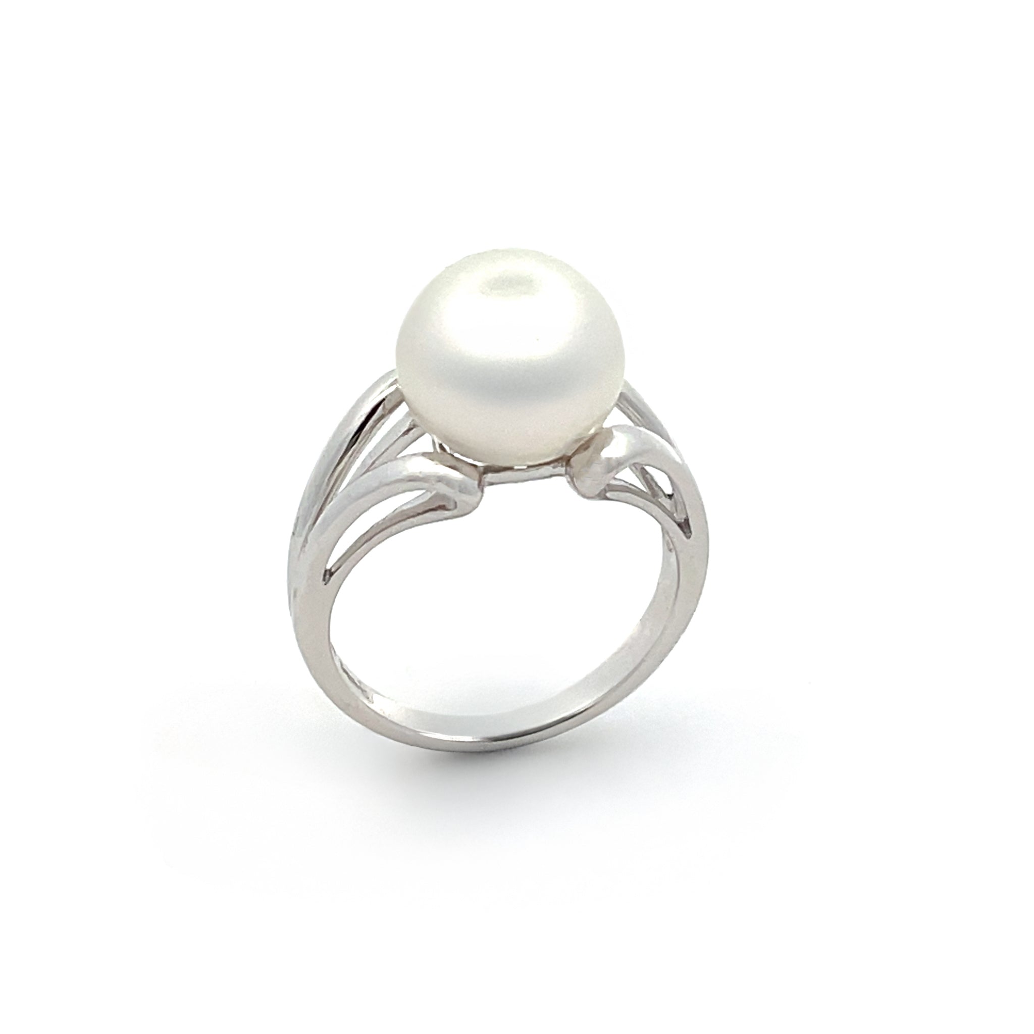 9K White Gold Australian South Sea Cultured Pearl Ring