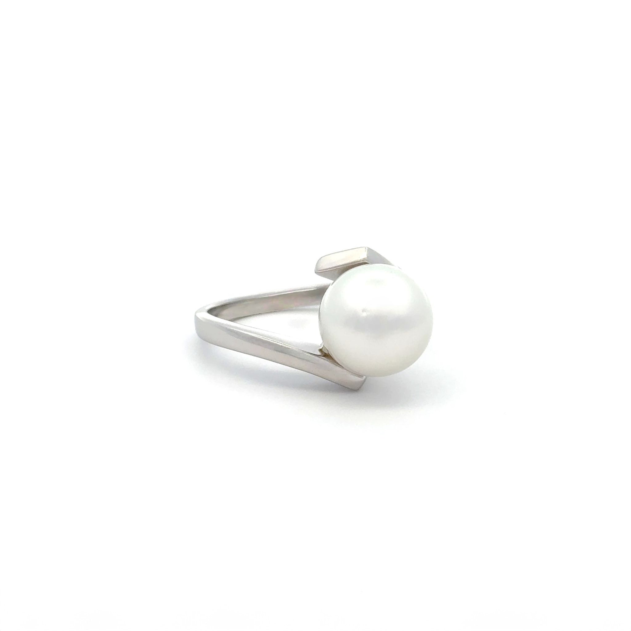 18K White Gold Australian South Sea 10 - 11mm Cultured Pearl Ring