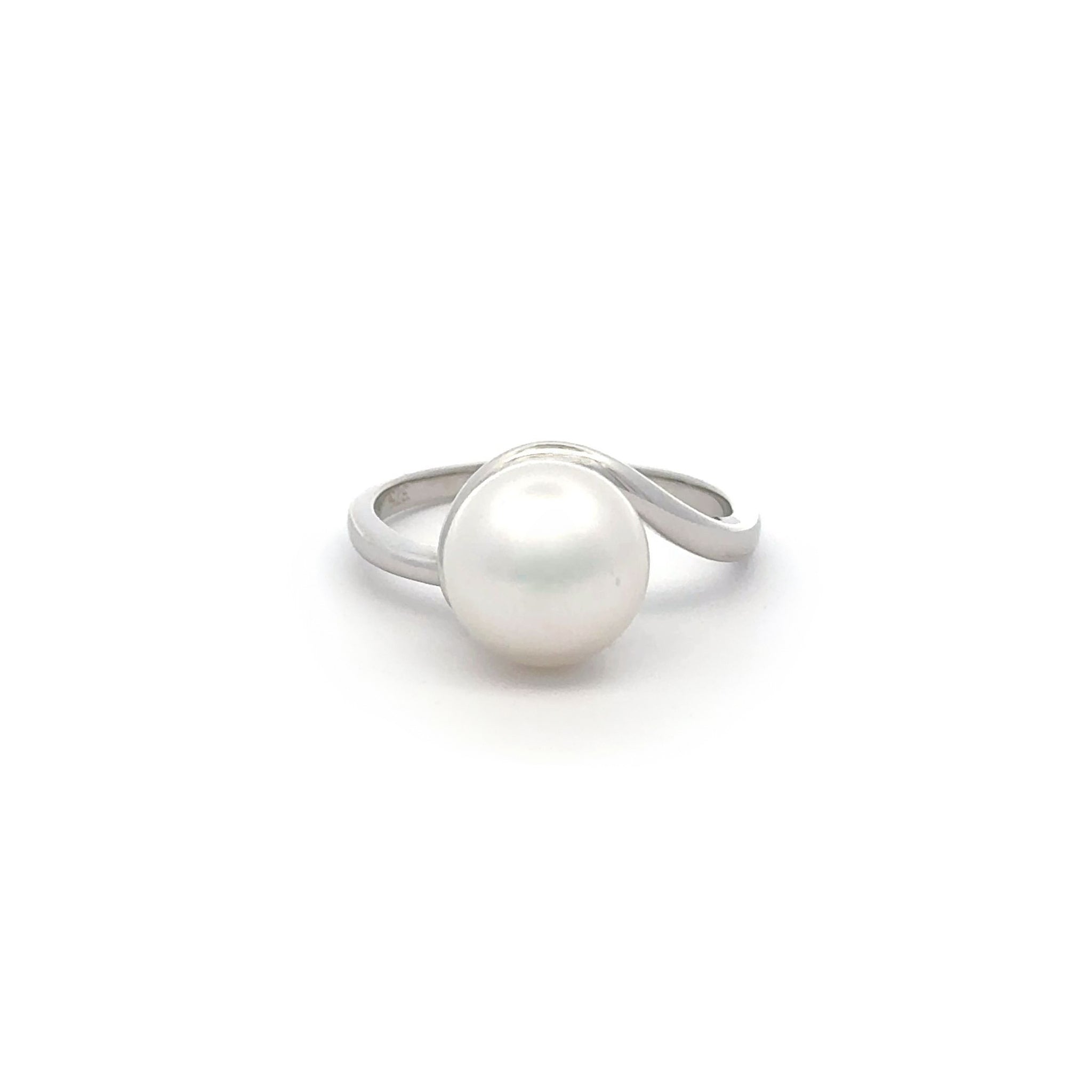 9K White Gold Australian South Sea Cultured 9 -10mm Pearl Ring