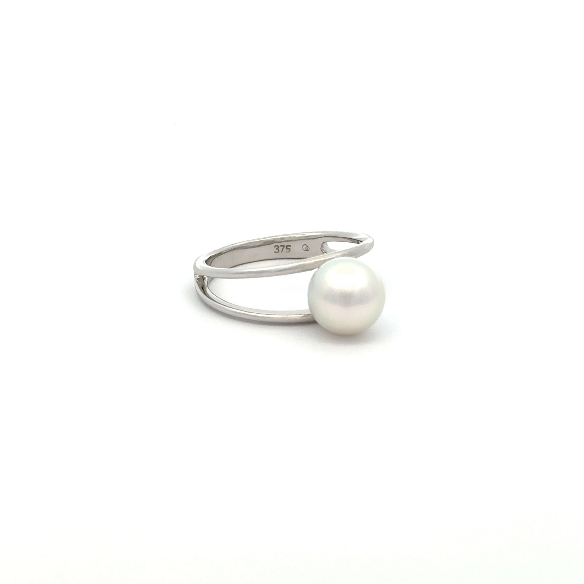 9K White Gold Australian South Sea 8-9mm Cultured Pearl Ring