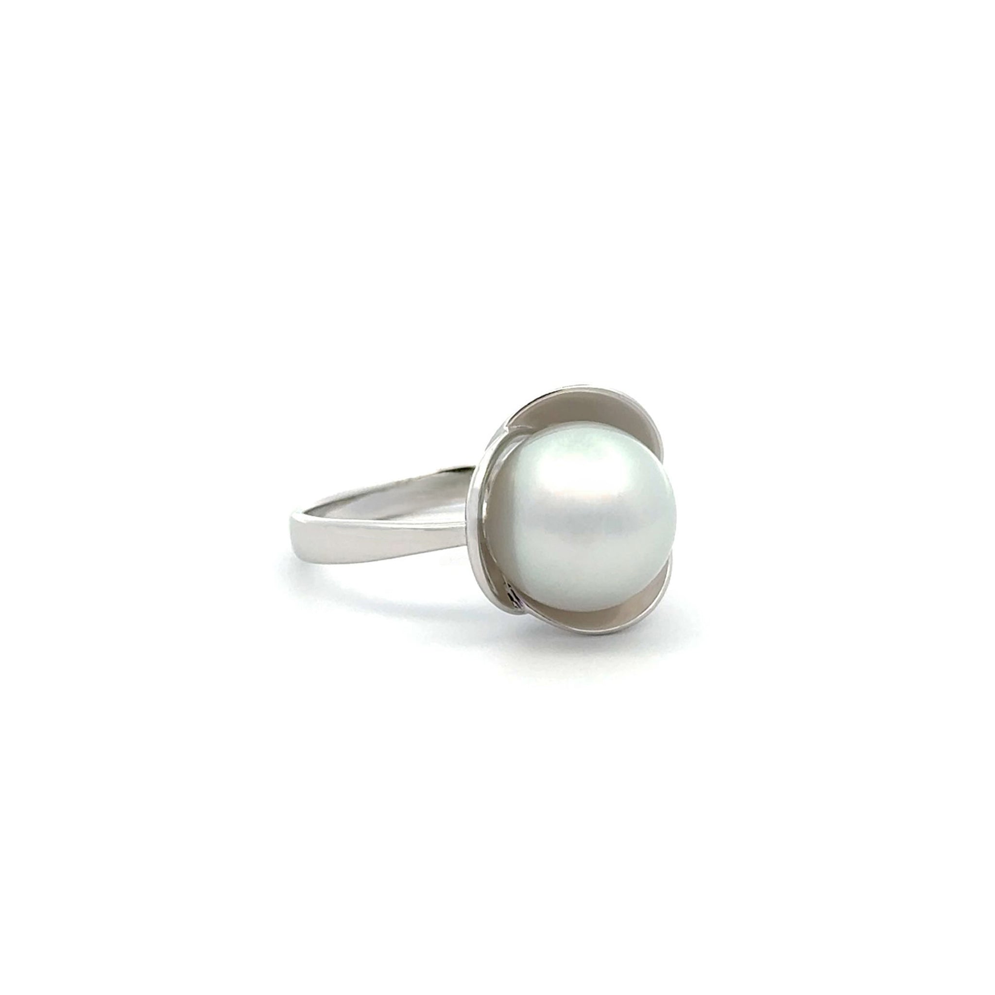 9K White Gold Australian South Sea 10-11mm Cultured Pearl Ring