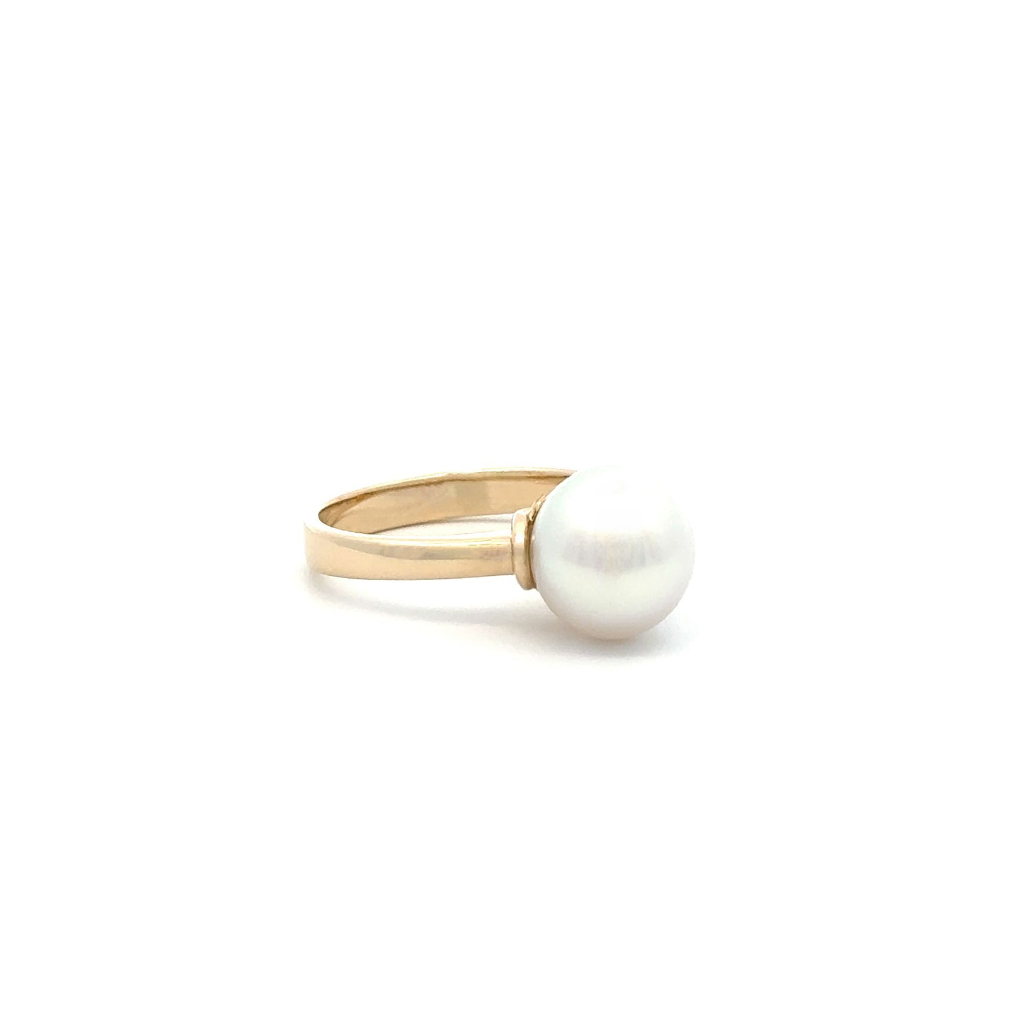 9K Yellow Gold Australian South Sea Cultured Pearl Ring Size P 1/2