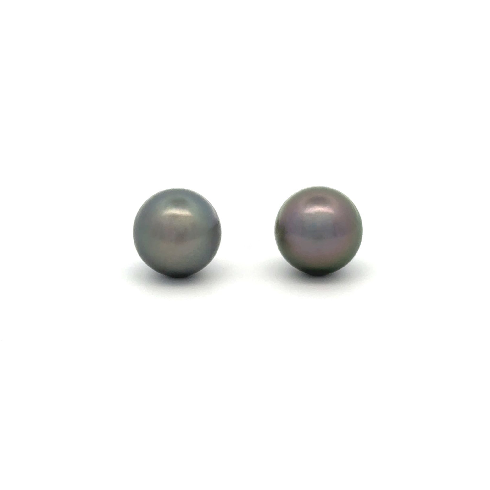 18K White Gold Tahitian 9-10mm Cultured Pearl Stud Earrings