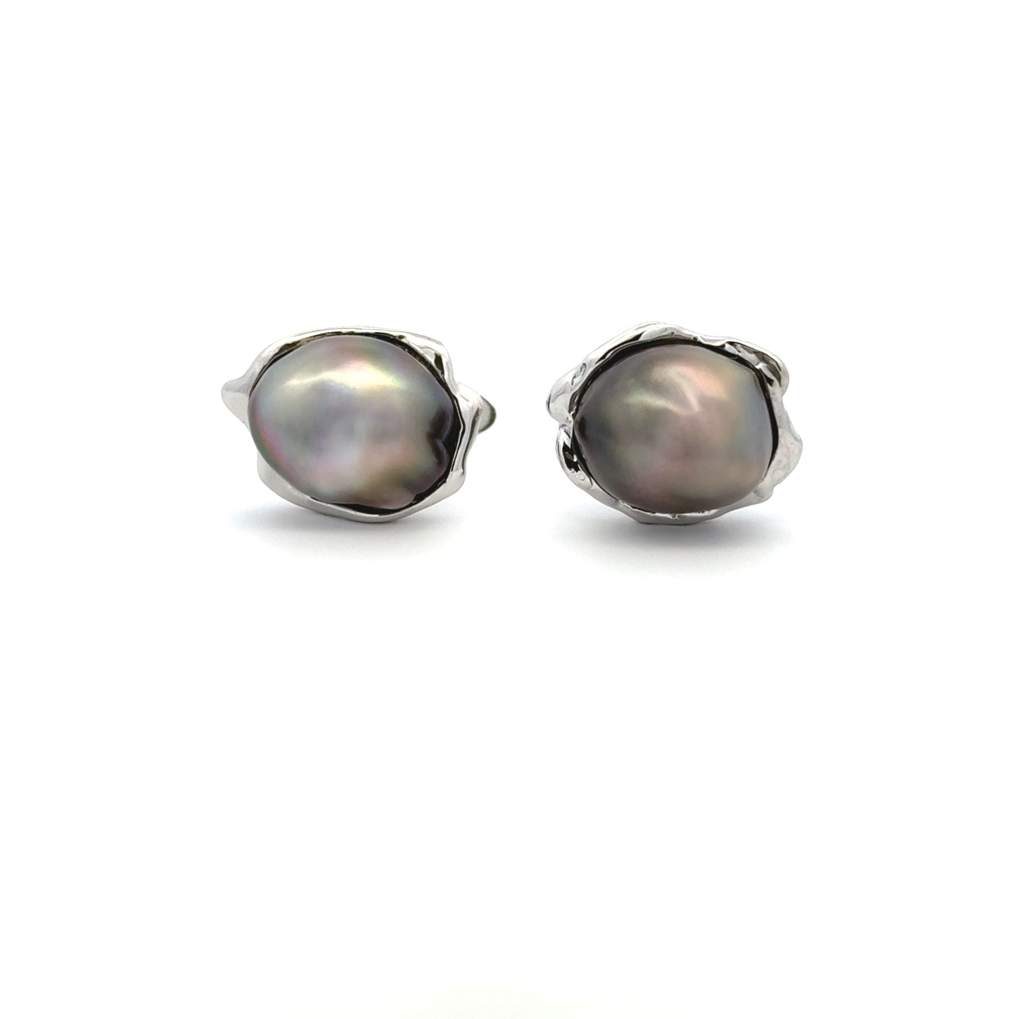 18K White Gold Tahitian Keshi Black Pearl Cufflinks