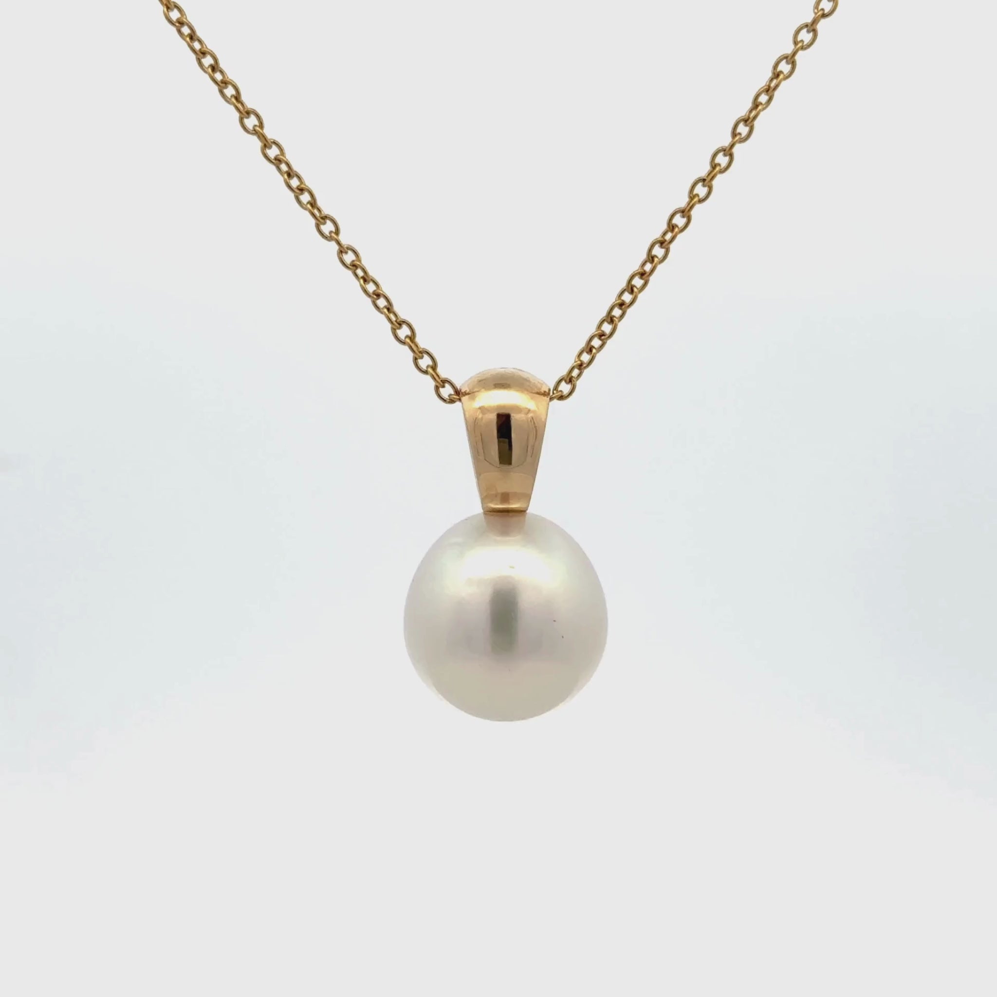 9K Yellow Gold Australian South Sea Cultured 14-15mm Pearl Pendant