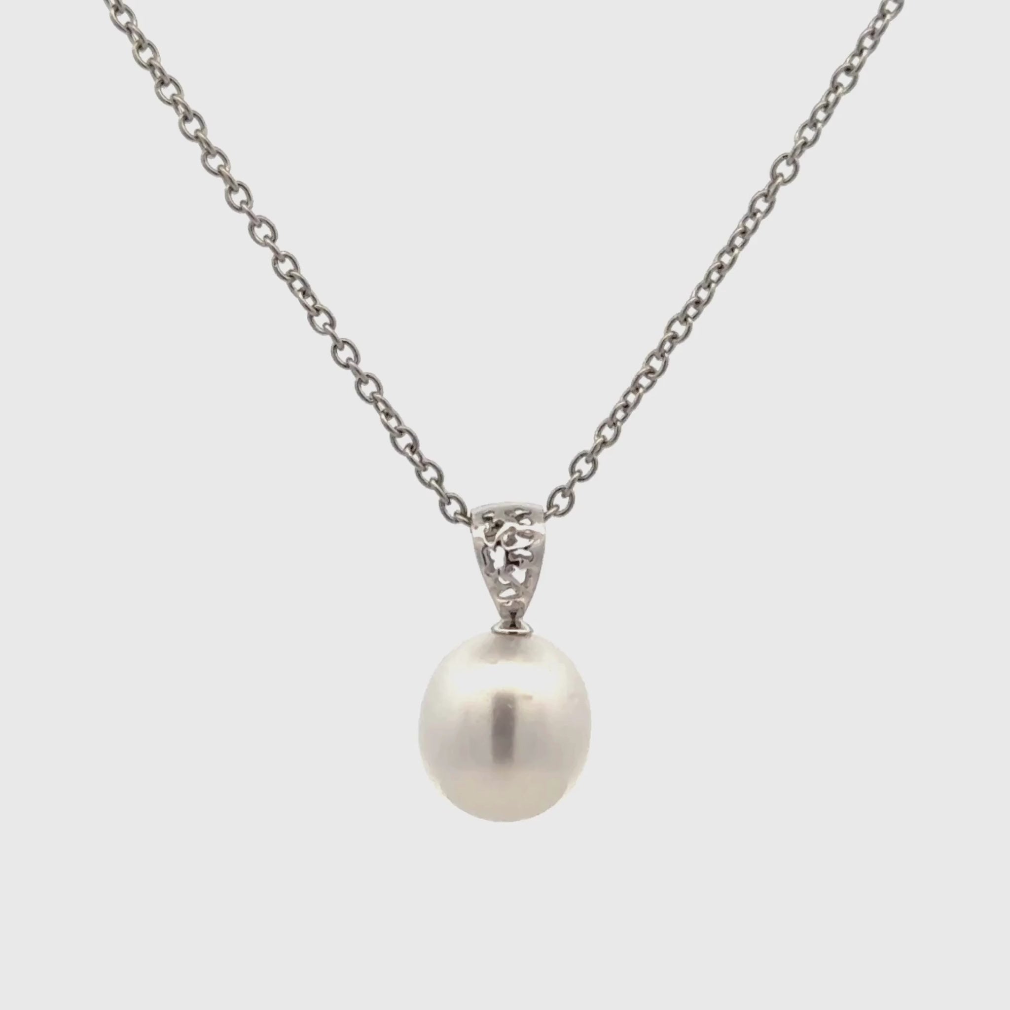 18K White Gold Australian South Sea 10-11mm Cultured Pearl Pendant