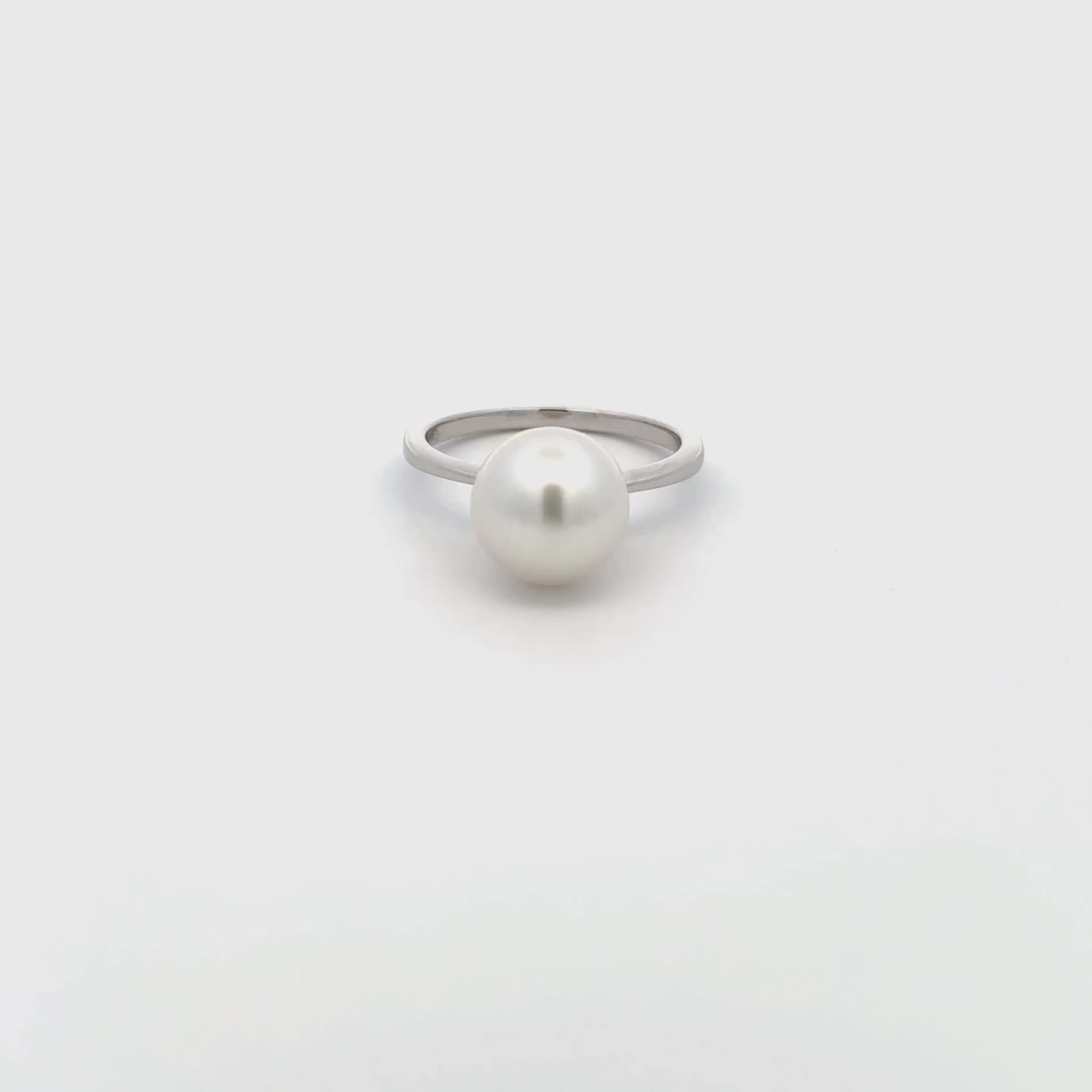 18K White Gold Australian South Sea 10-11mm Cultured Pearl Ring Size O 1/2. 