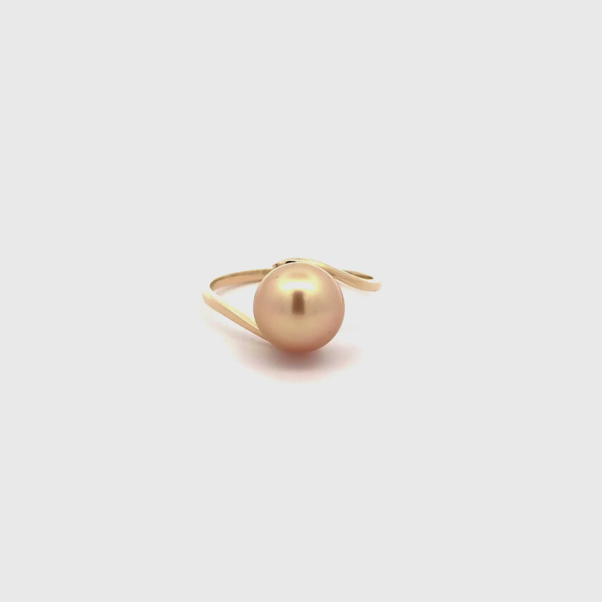 9K Yellow Gold South Sea 9 -10mm Cultured Pearl Ring