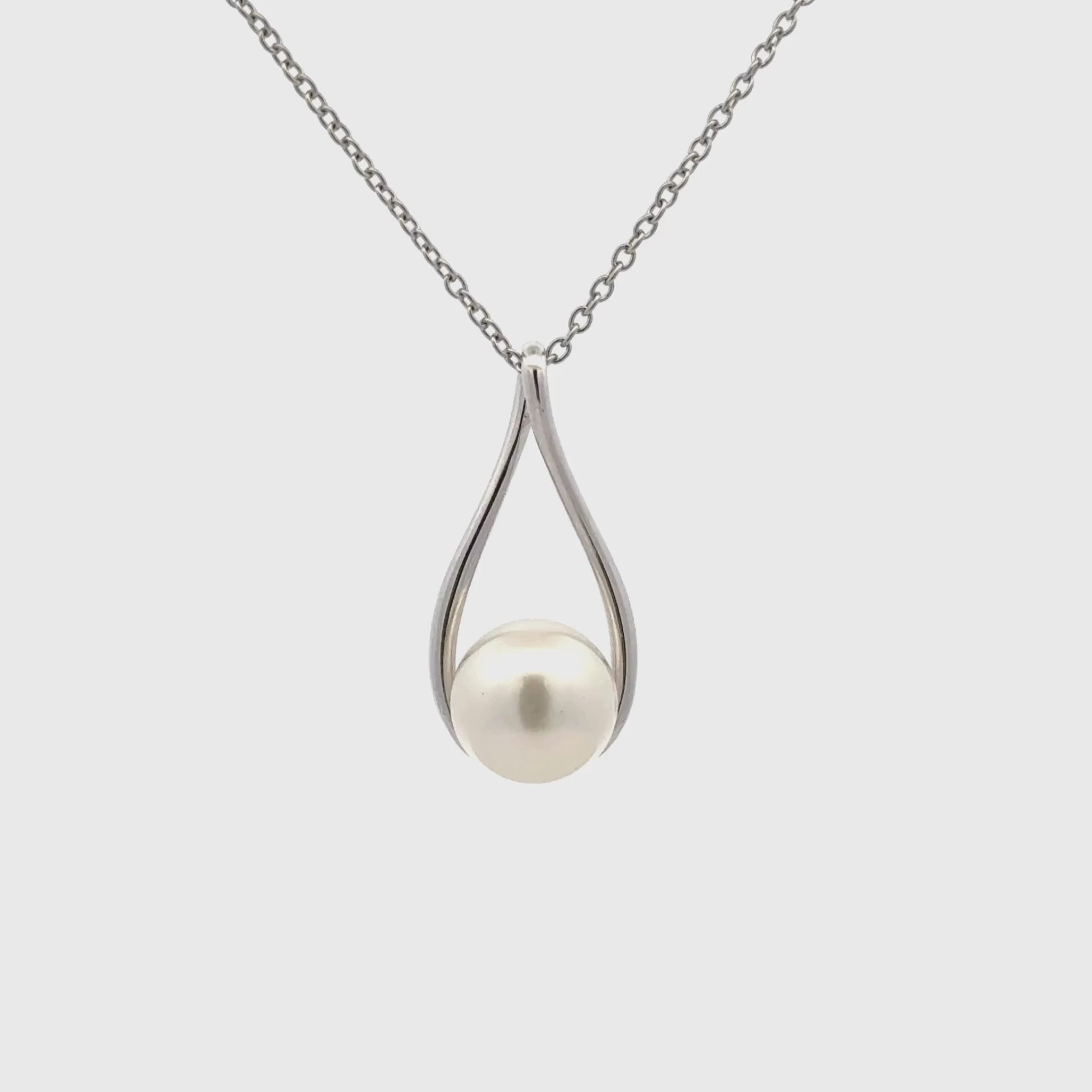 9K White Gold Australian South Sea Cultured 11-12mm Pearl Pendant