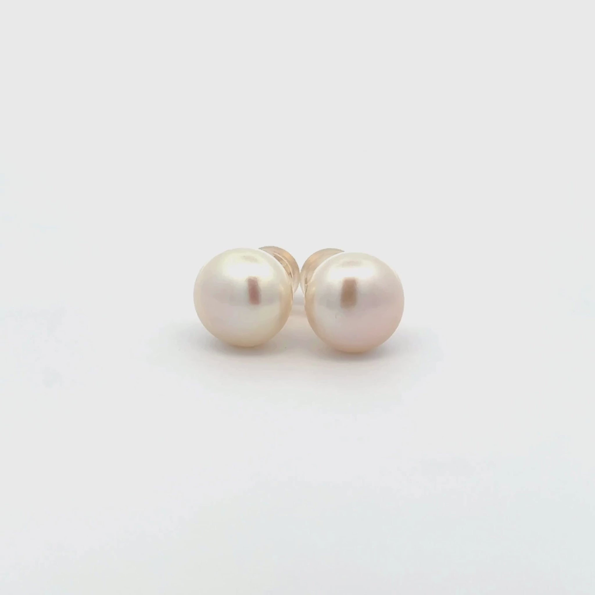 9K Yellow Gold Freshwater Pearl 10-11mm Stud Earrings